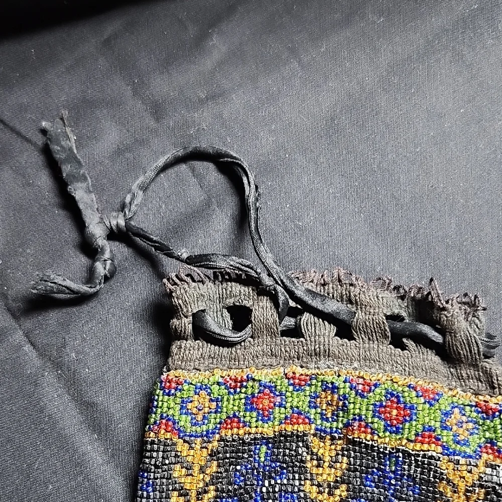 Handcrafted Beaded Pouch - Multicolor - Picture 2 of 4